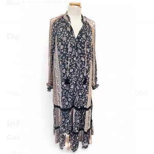 NEW LOST + WANDER boho chic black mixed color floral
Maxi Dress size Medium